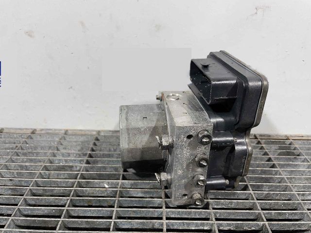 bontott MERCEDES-BENZ E-CLASS ABS Kocka