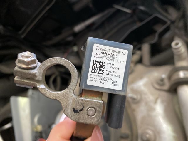 bontott MERCEDES-BENZ E-CLASS Akkumulátor Kábelköteg