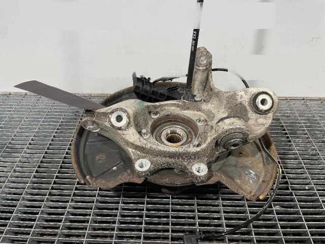 bontott MERCEDES-BENZ E-CLASS Bal hátsó Csonkállvány