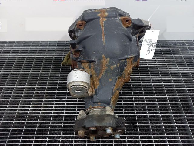 bontott MERCEDES-BENZ E-CLASS Differenciálmű Tartó Bak