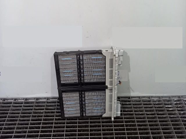 bontott MERCEDES-BENZ E-CLASS Fűtőradiátor