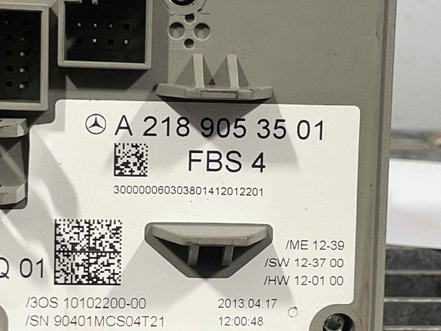 bontott MERCEDES-BENZ E-CLASS Gyújtáskapcsoló