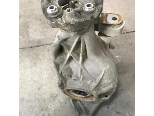 bontott MERCEDES-BENZ E-CLASS Hátsó Differenciálmű