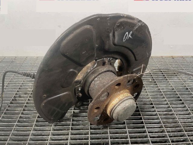 bontott MERCEDES-BENZ E-CLASS Jobb első Csonkállvány