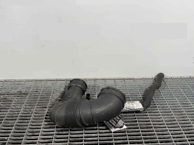 bontott MERCEDES-BENZ E-CLASS Légbeömlő Cső