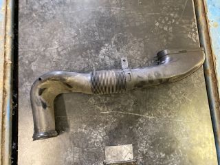 bontott MERCEDES-BENZ E-CLASS Légbeömlő Cső