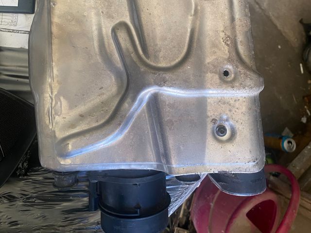 bontott MERCEDES-BENZ E-CLASS Légszűrő Ház