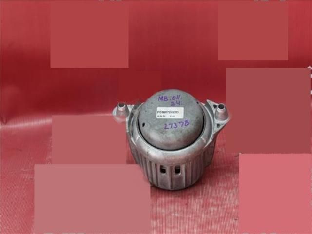 bontott MERCEDES-BENZ E-CLASS Motor Tartó Bak (Fém)