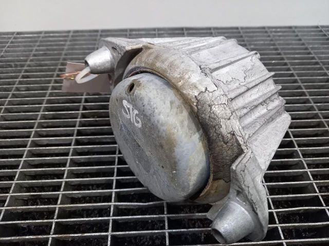 bontott MERCEDES-BENZ E-CLASS Motor Tartó Bak (Pozíciófüggetlen)