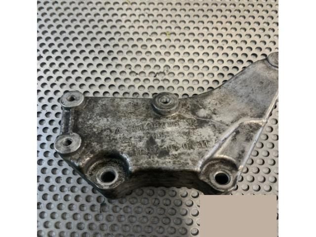 bontott MERCEDES-BENZ E-CLASS Motor Tartó Bak (Pozíciófüggetlen)