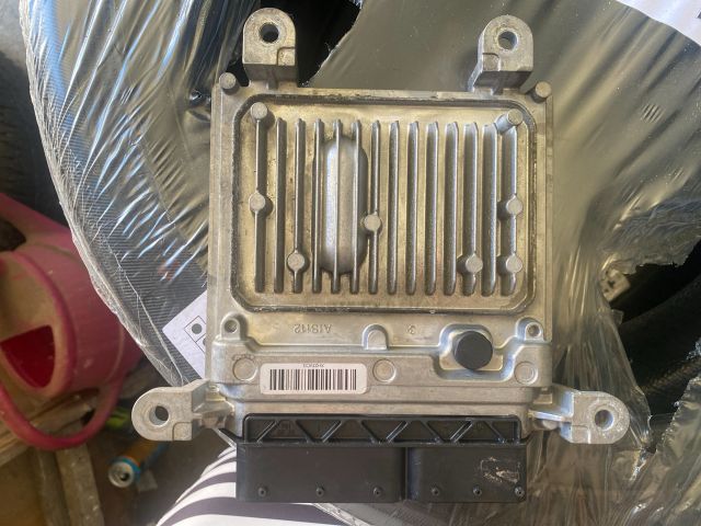 bontott MERCEDES-BENZ E-CLASS Motorvezérlő