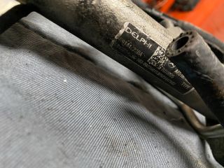 bontott MERCEDES-BENZ E-CLASS Nagynyomású Üzemanyag Gyűjtőcső