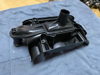 bontott MERCEDES-BENZ E-CLASS Olajszivattyú Szűrőkosár