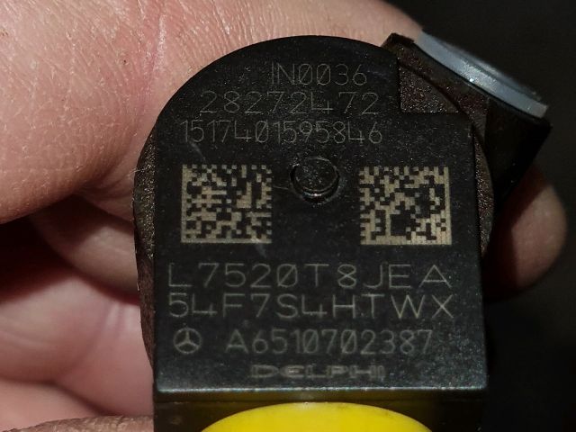 bontott MERCEDES-BENZ E-CLASS Porlasztó (1 db)