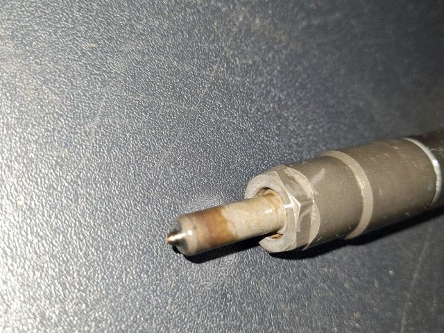 bontott MERCEDES-BENZ E-CLASS Porlasztó (1 db)