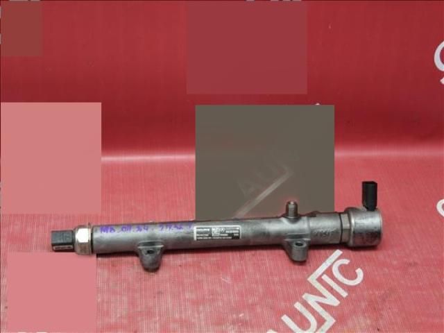 bontott MERCEDES-BENZ E-CLASS Porlasztó Sor / Híd