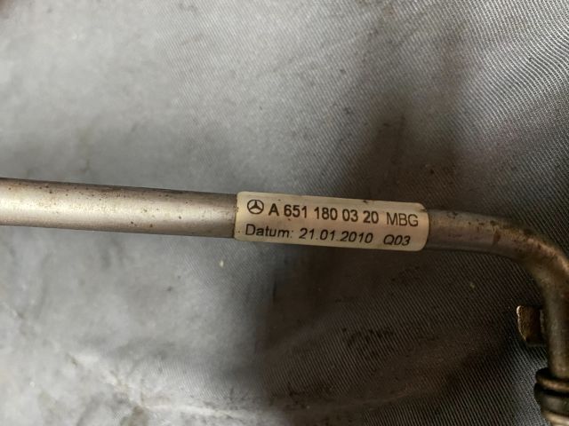 bontott MERCEDES-BENZ E-CLASS Turbó Olajcső