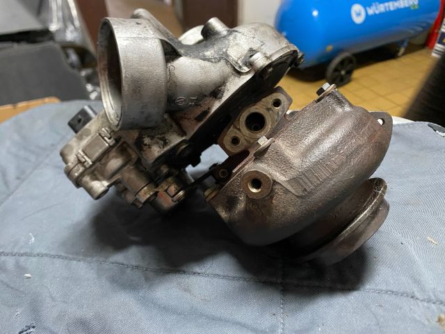 bontott MERCEDES-BENZ E-CLASS Turbó