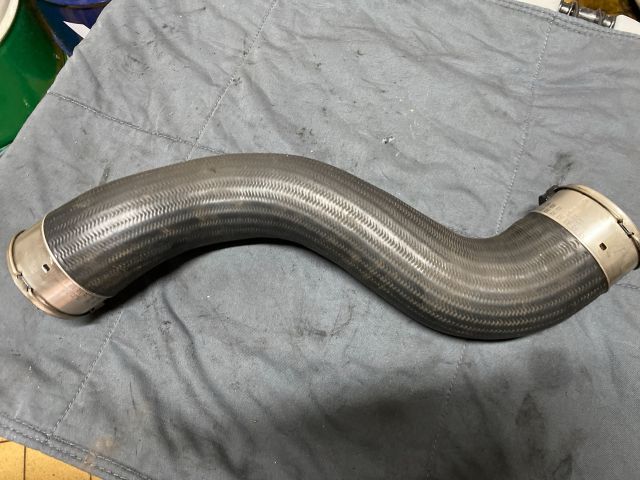 bontott MERCEDES-BENZ E-CLASS Turbócső