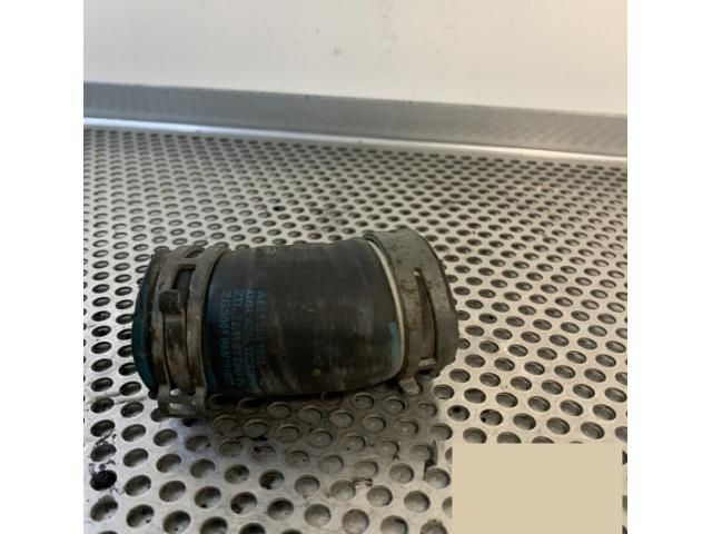 bontott MERCEDES-BENZ E-CLASS Vízcső