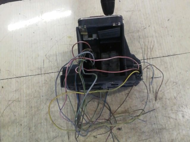 bontott MERCEDES-BENZ E-CLASS Automata Váltókar