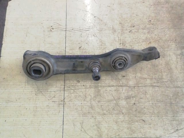 bontott MERCEDES-BENZ E-CLASS Bal első Alsó Hátsó Lengőkar