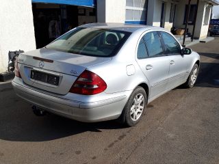 bontott MERCEDES-BENZ E-CLASS Bal hátsó Rugó