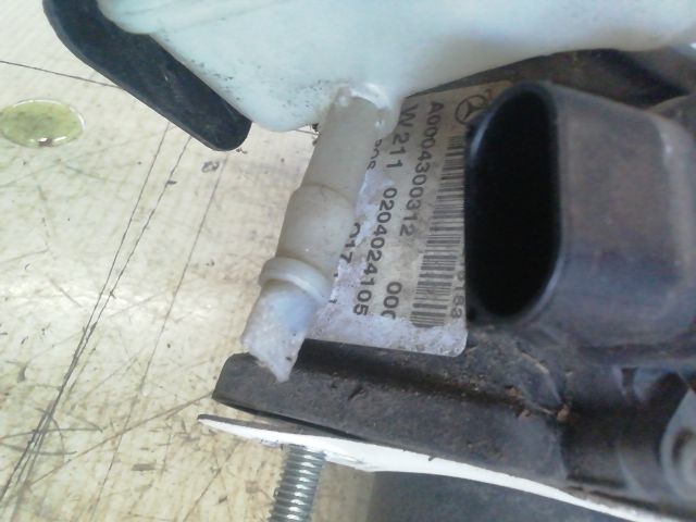 bontott MERCEDES-BENZ E-CLASS Főfékhenger