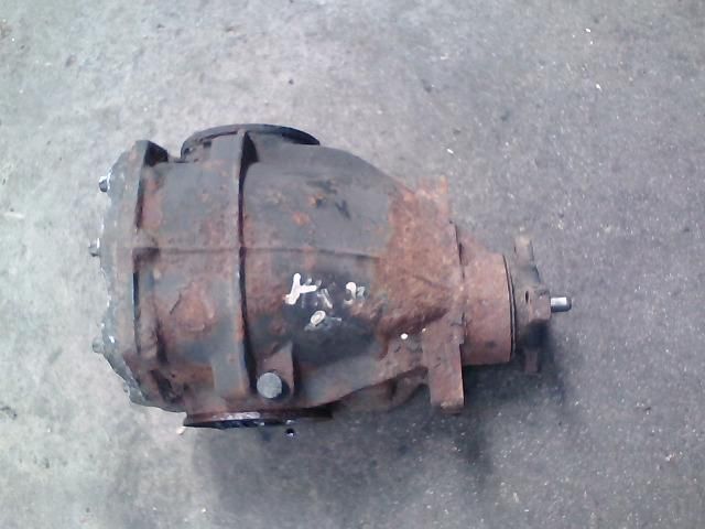 bontott MERCEDES-BENZ E-CLASS Hátsó Differenciálmű