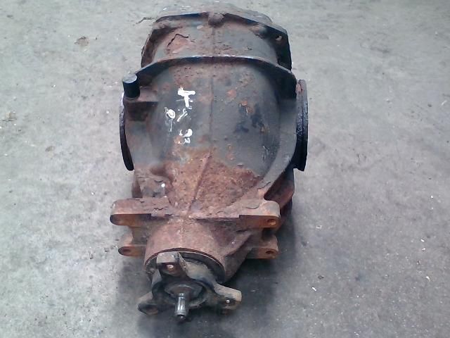 bontott MERCEDES-BENZ E-CLASS Hátsó Differenciálmű