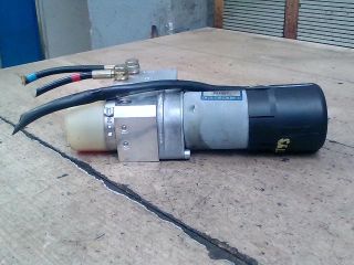 bontott MERCEDES-BENZ E-CLASS Kormányszervó Motor (Hidraulikus)