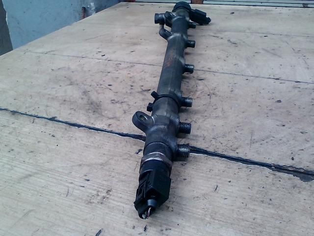 bontott MERCEDES-BENZ E-CLASS Közösnyomócső