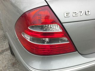 bontott MERCEDES-BENZ E-CLASS Porlasztó (1 db)