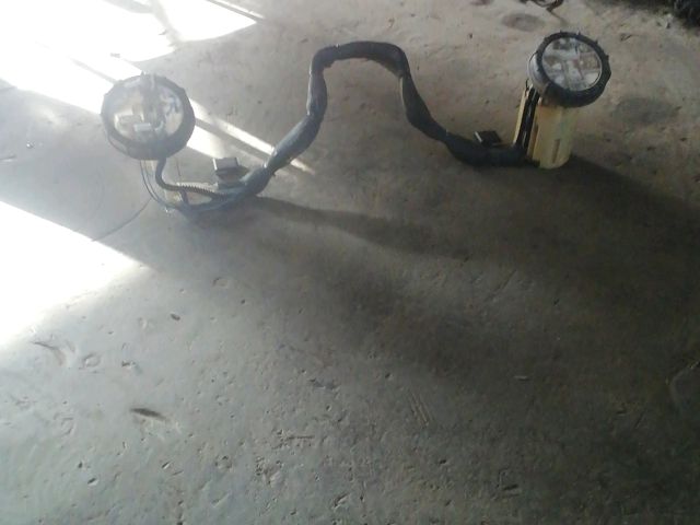 bontott MERCEDES-BENZ E-CLASS Üzemanyag Szivattyú