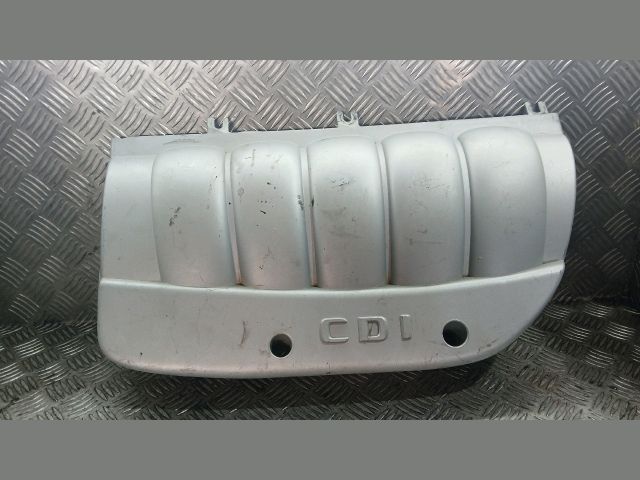 bontott MERCEDES-BENZ E-CLASS Felső Motorburkolat