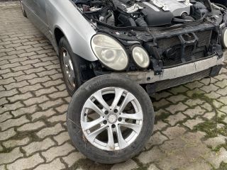 bontott MERCEDES-BENZ E-CLASS Jobb első Gólyaláb (Lengécsillapító, Rugó)