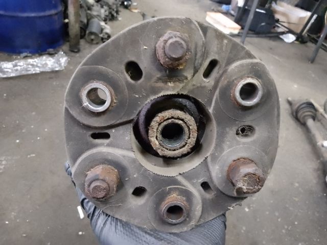 bontott MERCEDES-BENZ E-CLASS Kardántengely