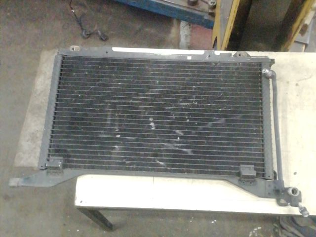 bontott MERCEDES-BENZ E-CLASS Klímahűtő Radiátor