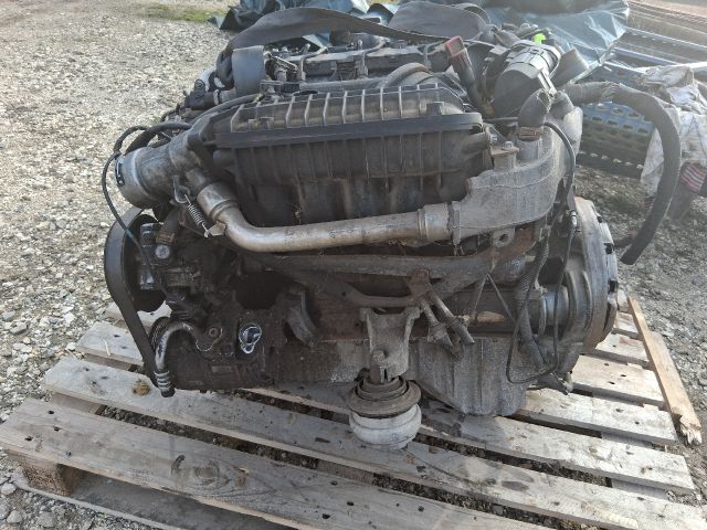 bontott MERCEDES-BENZ E-CLASS Komplett Motor (Segédberendezésekkel)