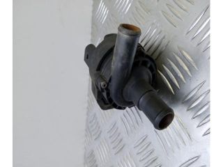 bontott MERCEDES-BENZ E-CLASS Vízpumpa