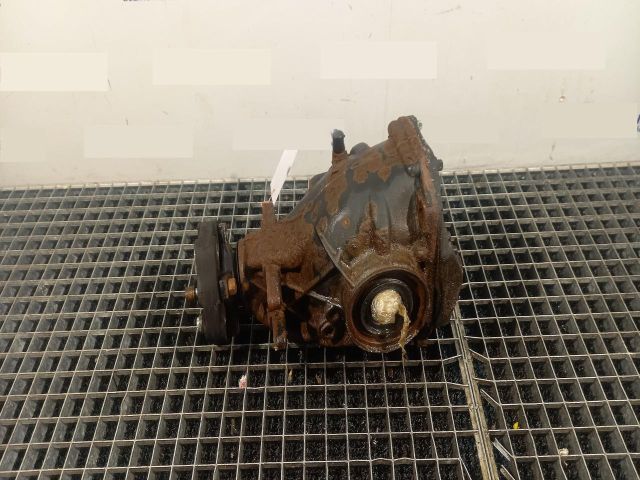 bontott MERCEDES-BENZ E-CLASS Differenciálmű Tartó Bak