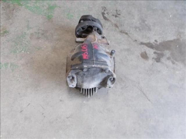 bontott MERCEDES-BENZ E-CLASS Hátsó Differenciálmű