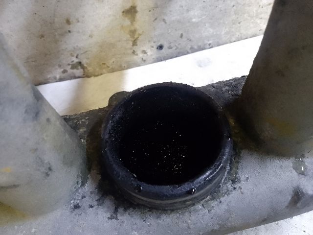 bontott MERCEDES-BENZ E-CLASS Szívósor