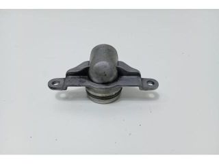 bontott MERCEDES-BENZ E-CLASS Vezérműtengely Házzal