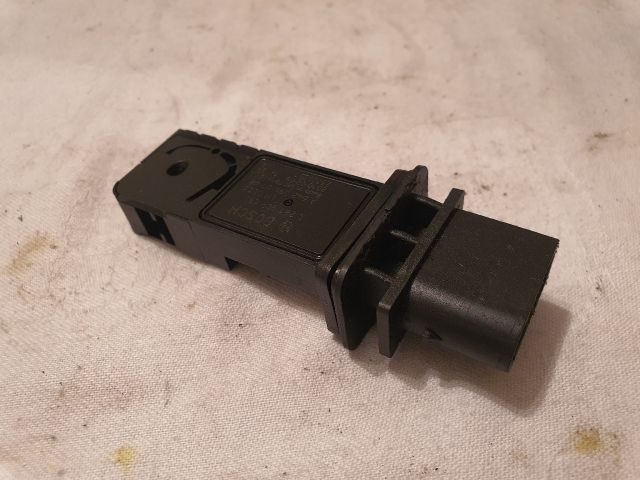 bontott MERCEDES-BENZ E-CLASS Légtömegmérő