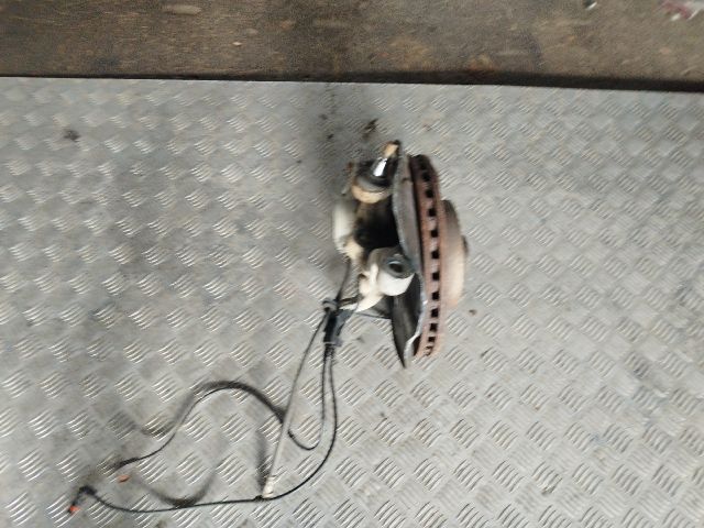 bontott MERCEDES-BENZ E-CLASS Jobb első Kerékagy