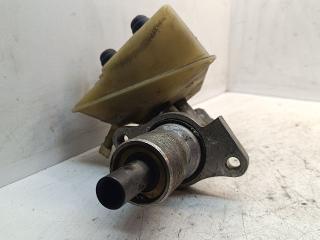 bontott MERCEDES-BENZ E-CLASS Főfékhenger