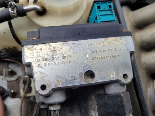 bontott MERCEDES-BENZ E-CLASS ABS Kocka