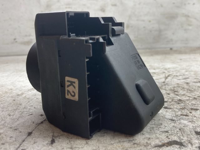 bontott MERCEDES-BENZ E-CLASS Gyújtáskapcsoló