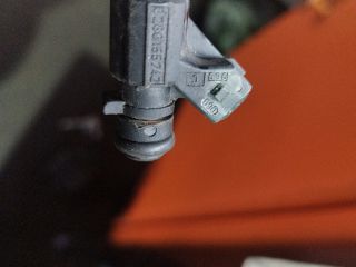 bontott MERCEDES-BENZ E-CLASS Porlasztó (1 db)